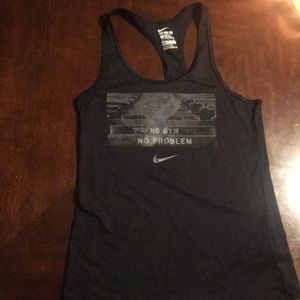 Nike dri fit women’s tank